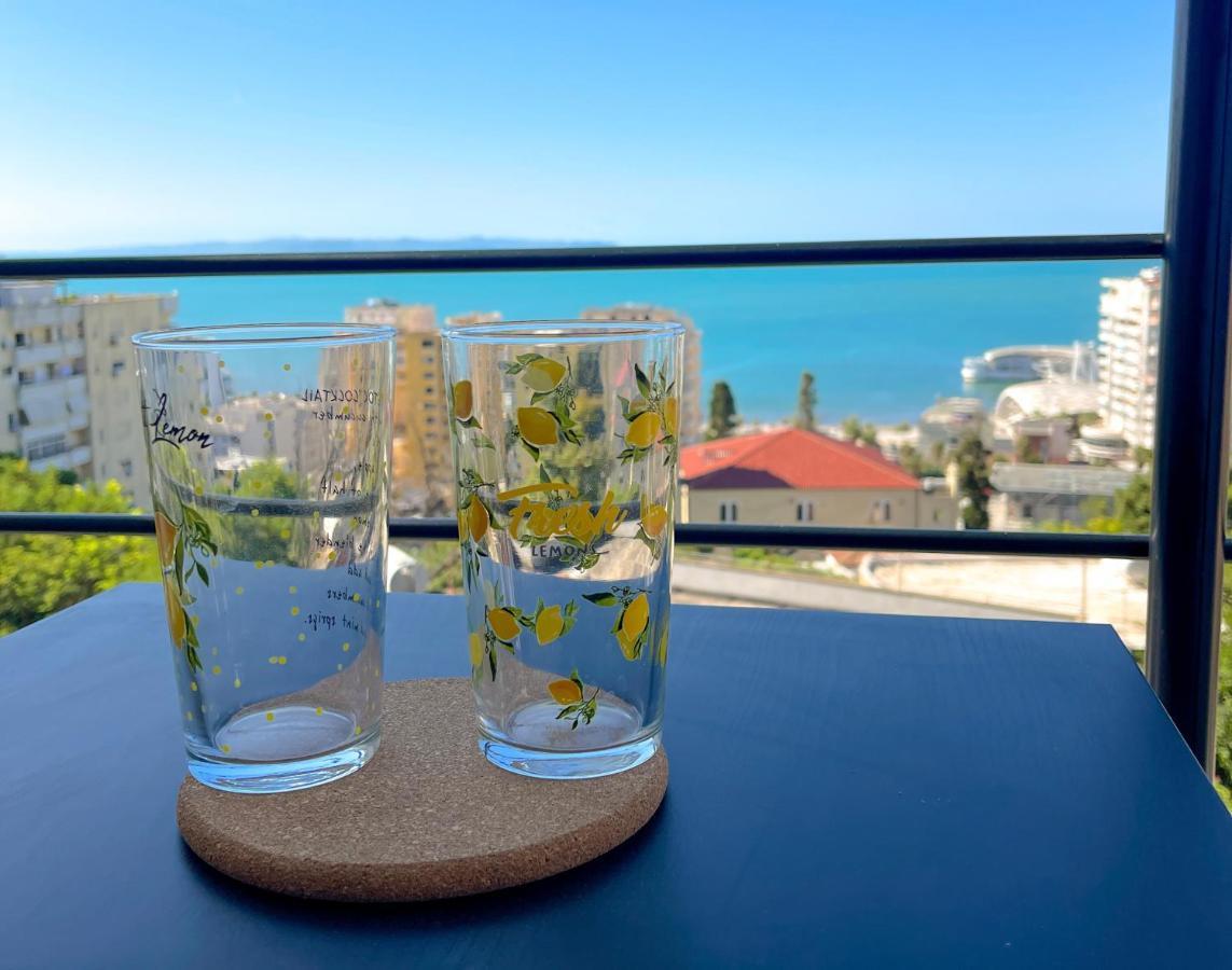 Nostalgic Sea View Apartments Durrës Buitenkant foto
