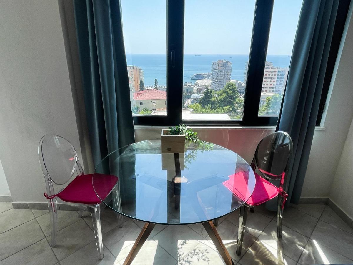 Nostalgic Sea View Apartments Durrës Buitenkant foto