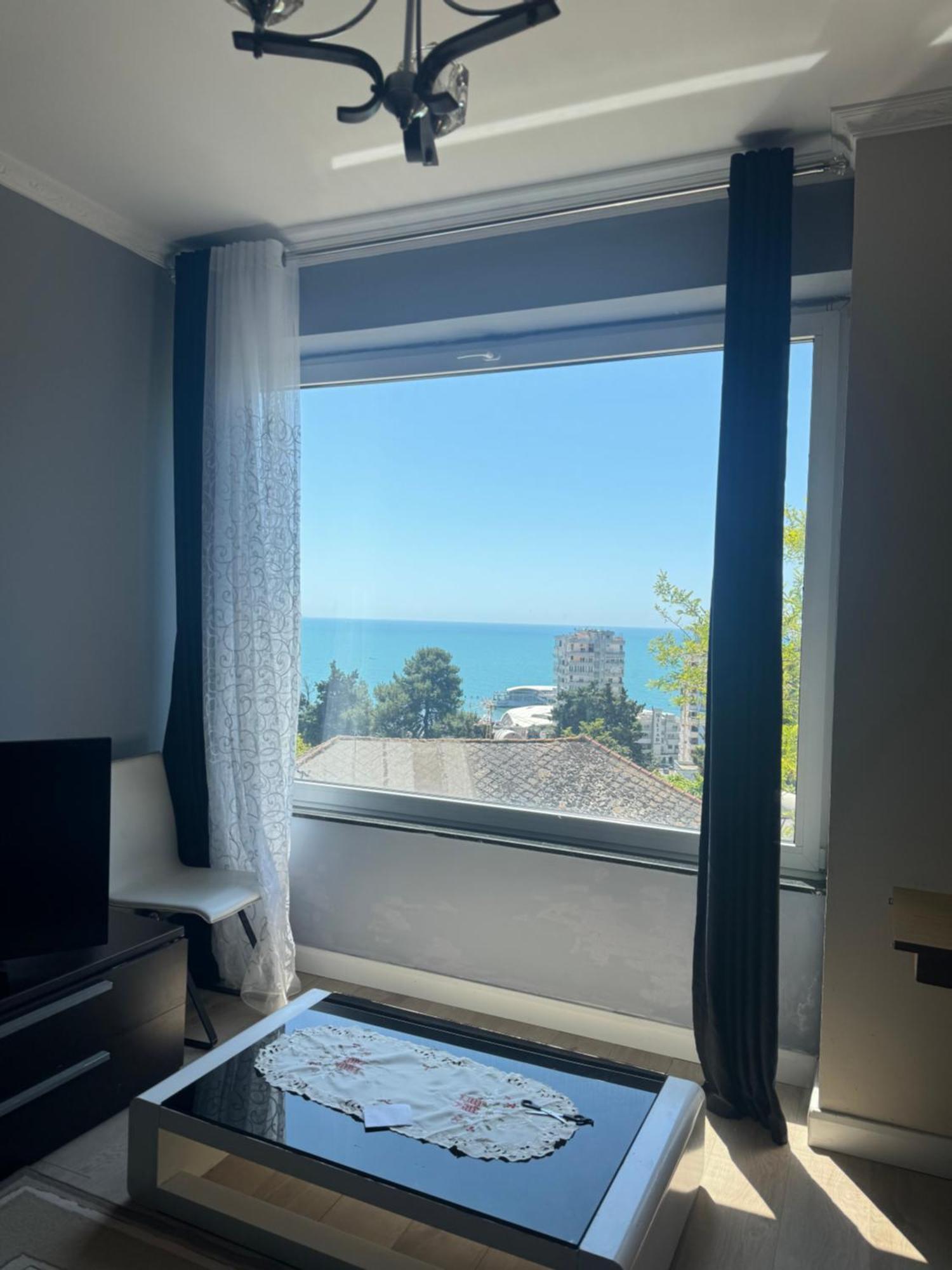 Nostalgic Sea View Apartments Durrës Buitenkant foto